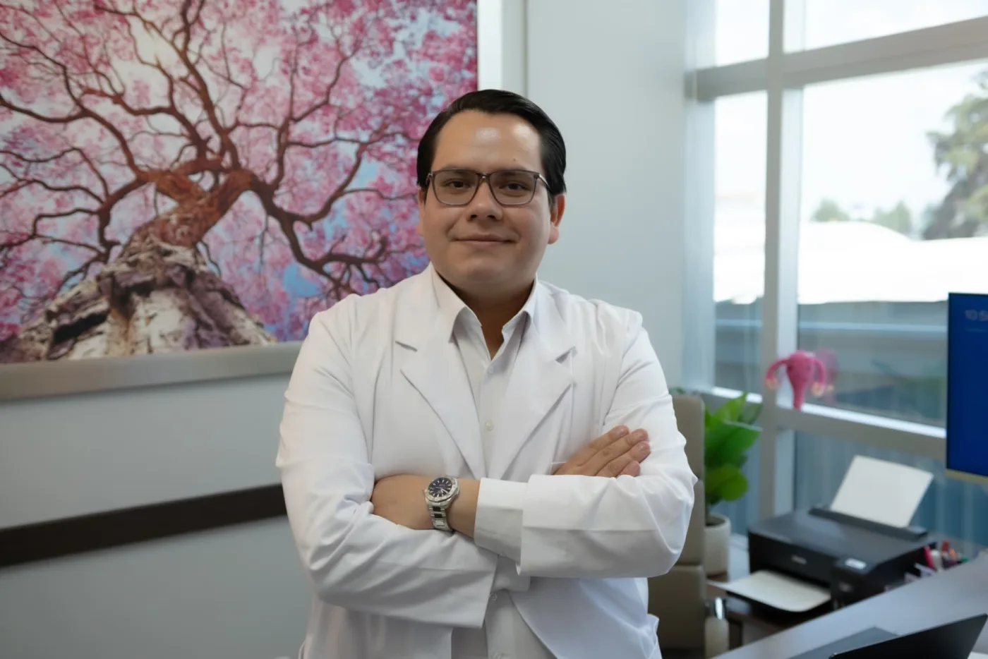 Dr. Ángel Zistecatl Meza, especialista en cirugía ginecológica de mínima invasión